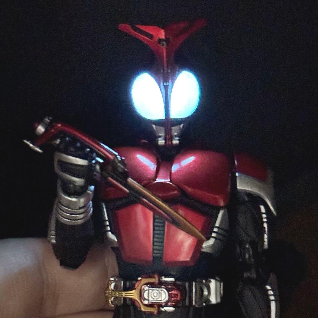 発光頭部　真骨彫　仮面ライダー カブト10th Anniversary Ver.