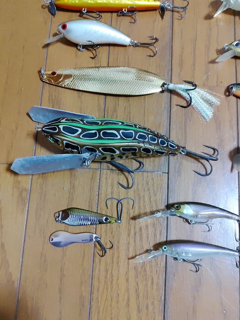【限定値下】バス釣り引退セット　ハードルアー18個 まとめ売り　ノリーズ、デプス