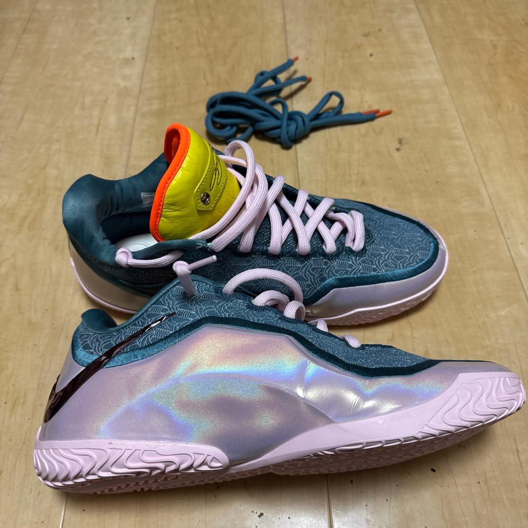 レブロン 23 EP \"Miami Twice\" 28cm