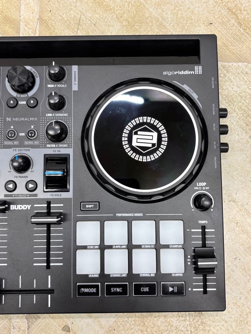Reloop Buddy DJコントローラー Compact 2-Deck 18
