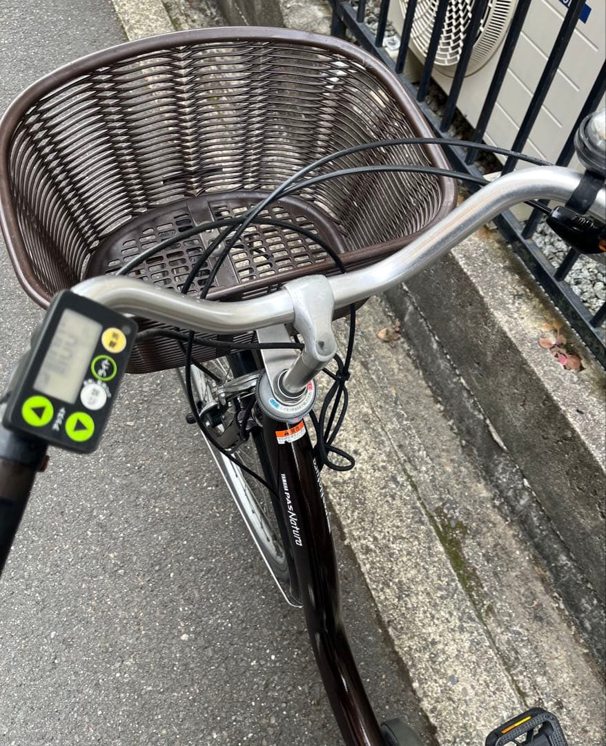 ぽ*り様 YAMAHA パスナチュラ　電動自転車　発送不可　大阪から