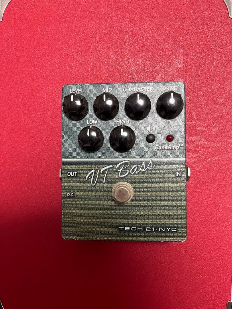 TECH21 NYC SansAmp VT Bass ベースエフェクター