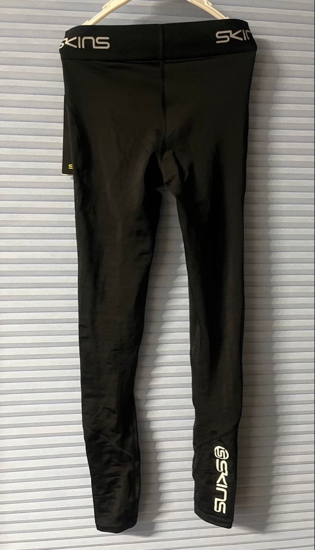 SKINS メンズ トレーニングタイツ ブラック