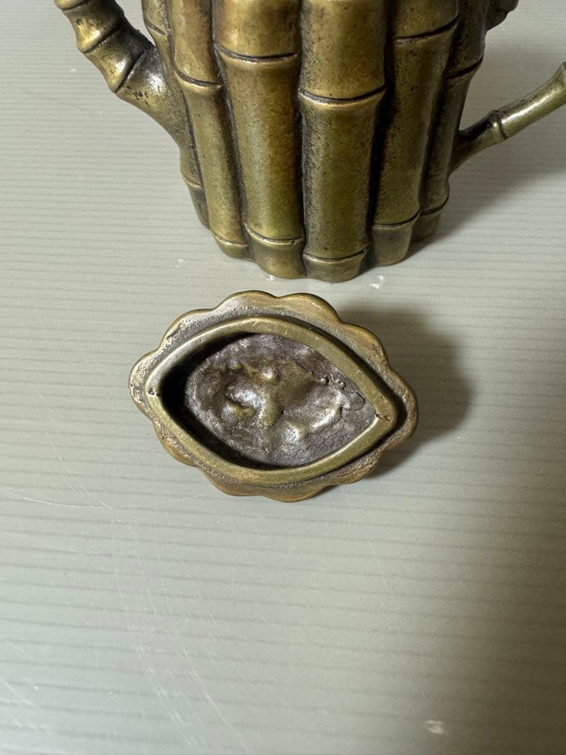 2357 中国骨董　乾隆御製銘　金銅竹節　急須　時代物