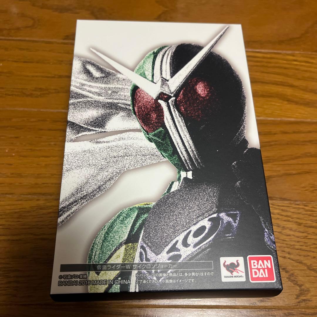 S.H.Figuarts真骨彫仮面ライダーW 台座おまけ付き