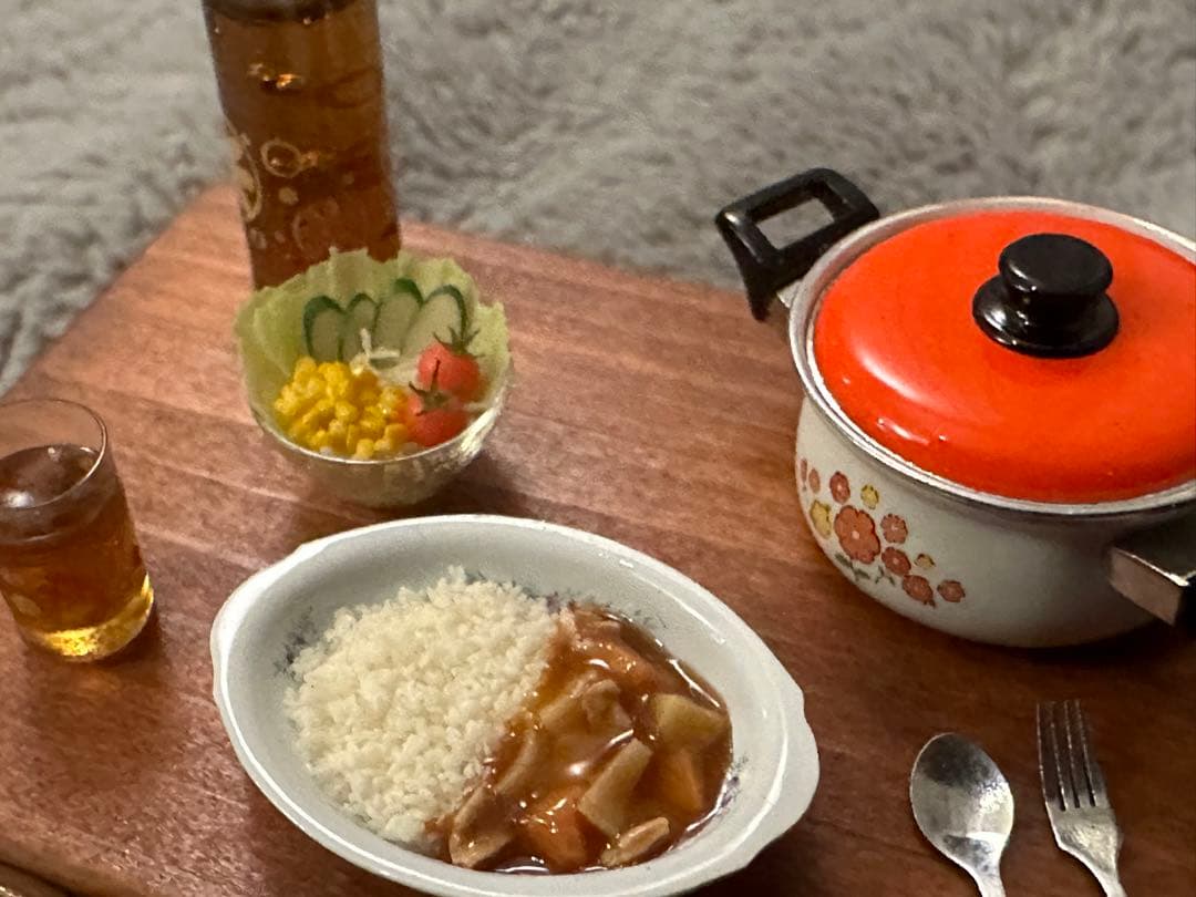 レトロカレー　ミニチュア