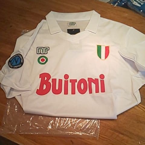 87~88`ナポリアウェ―半袖ユニフォーム。