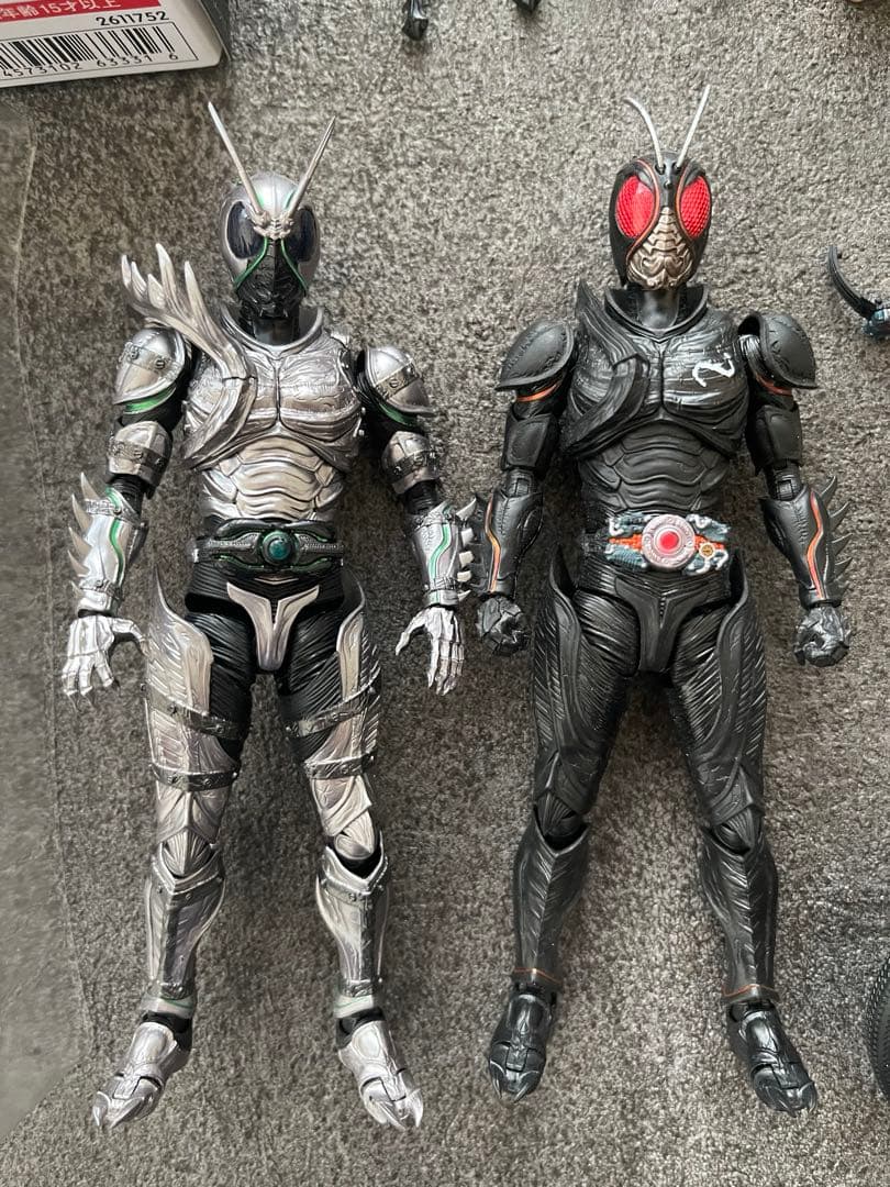 S.H.Figuarts 仮面ライダーBLACK SUN シャドームーンセット