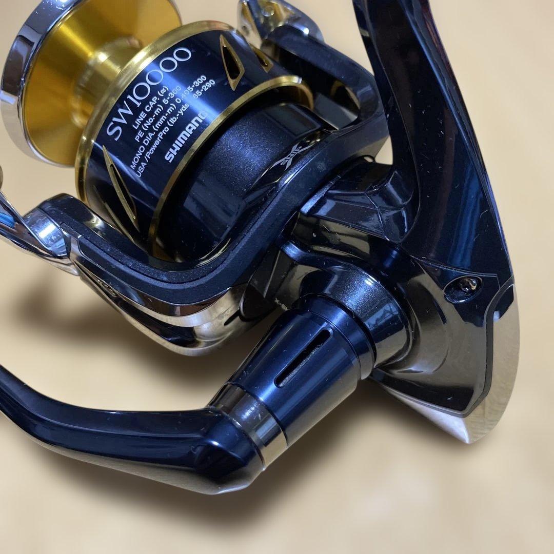 あお。13ステラSW 10000PG左巻き本体のみの出品です。