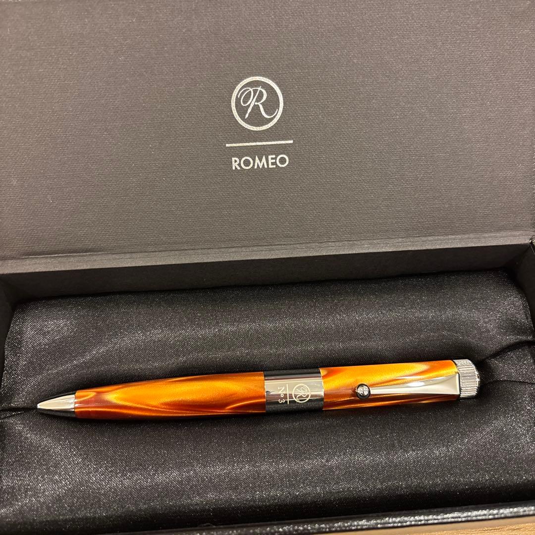 伊藤屋 ROMEO ロメオ No.3 ボールペン 細軸 イタリアンアンバー