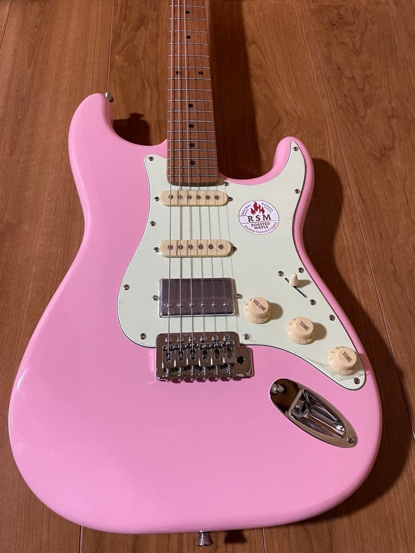 バッカスssh ギターストラトローズテッドメイプルピンク新品未使用品❗️