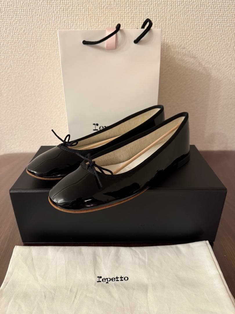 【新品未使用】レペット　V1790SKINE 黒　38 バレエシューズ