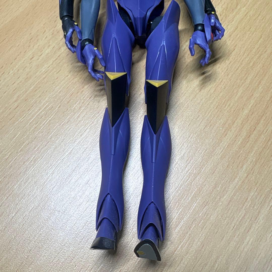 13号機ロボット魂フィギュア