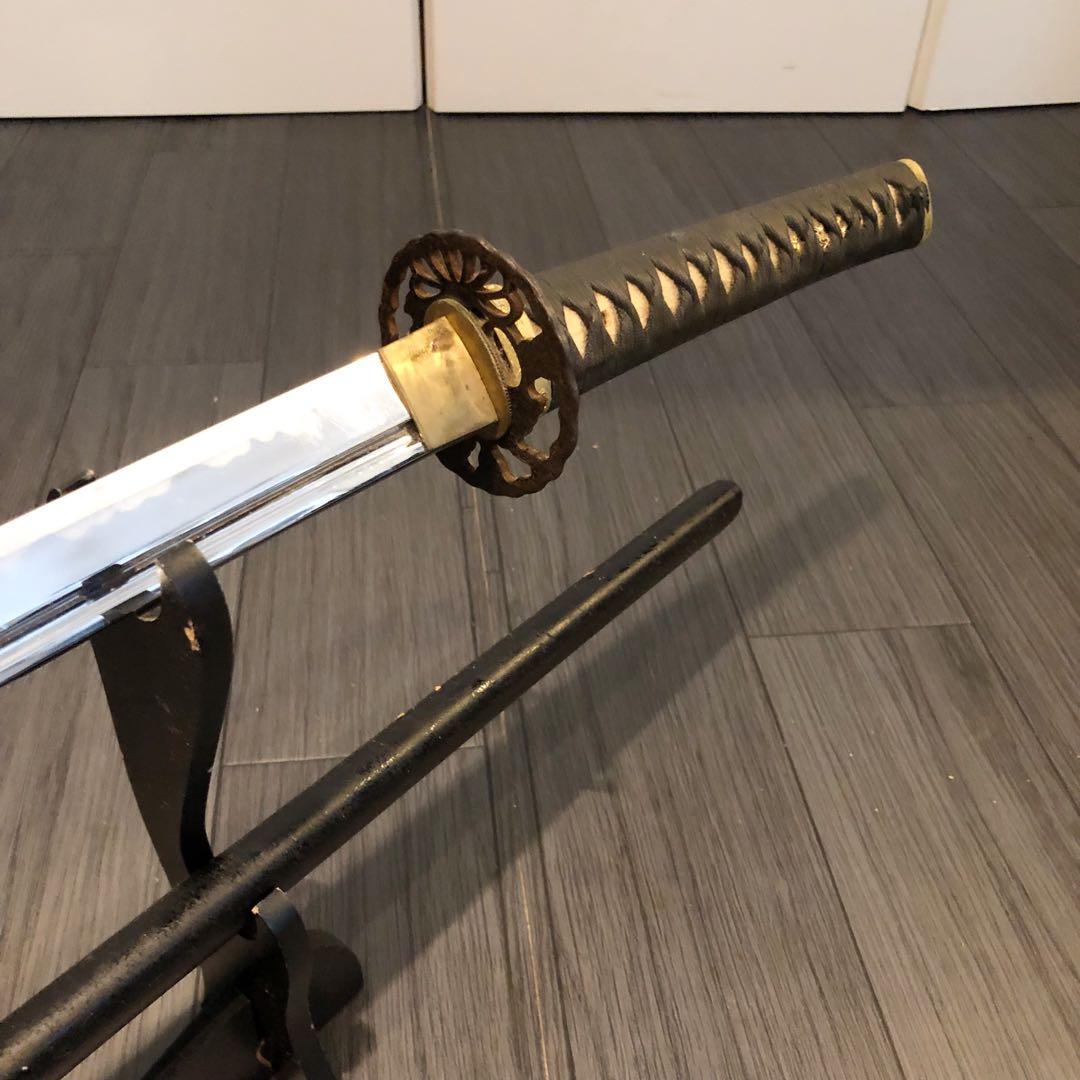 高級模造刀　高級居合刀　樋有刀身　拵全長105cm　居合刀　ヴィンテージ物