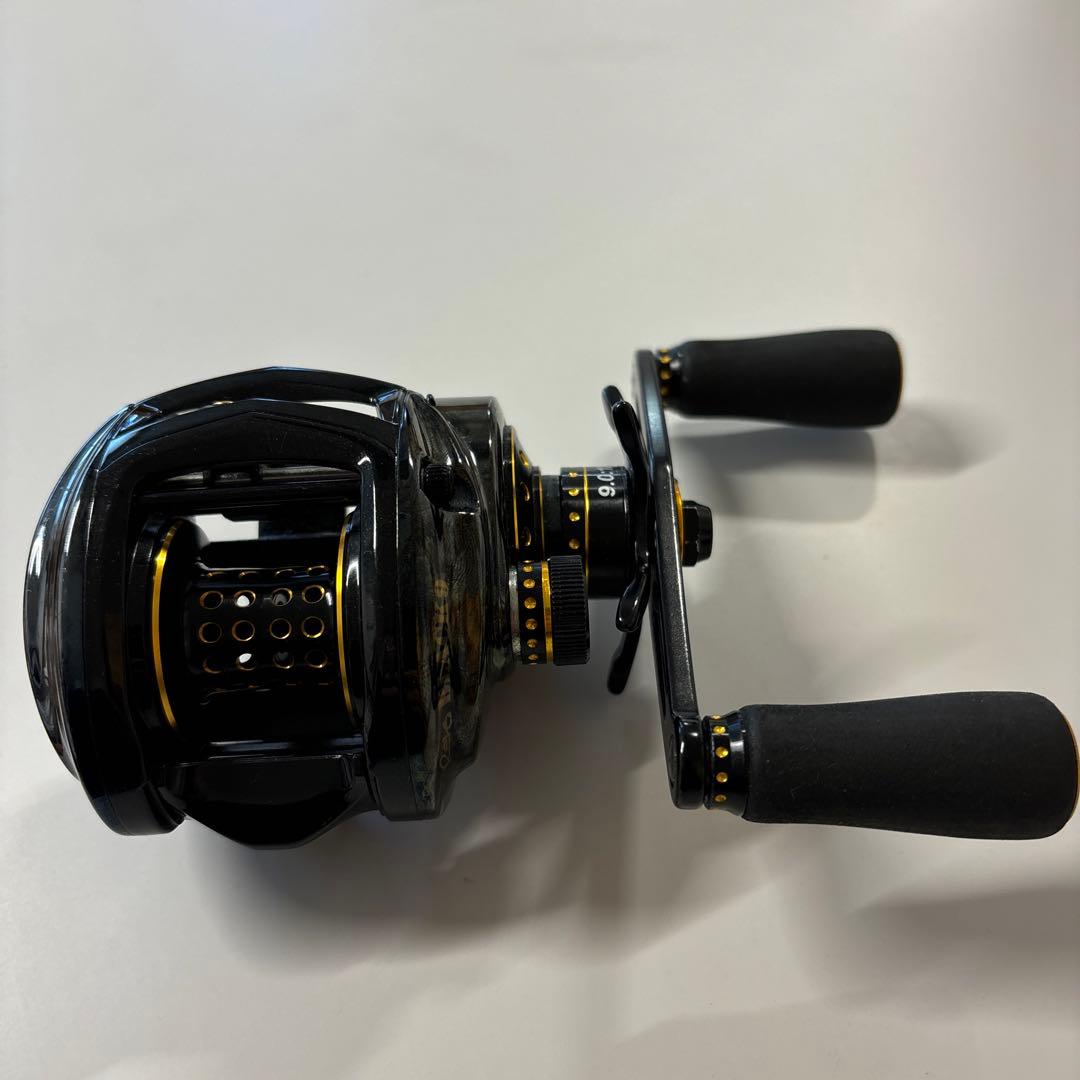 アブガルシア　ブラック9(右ハンドル)