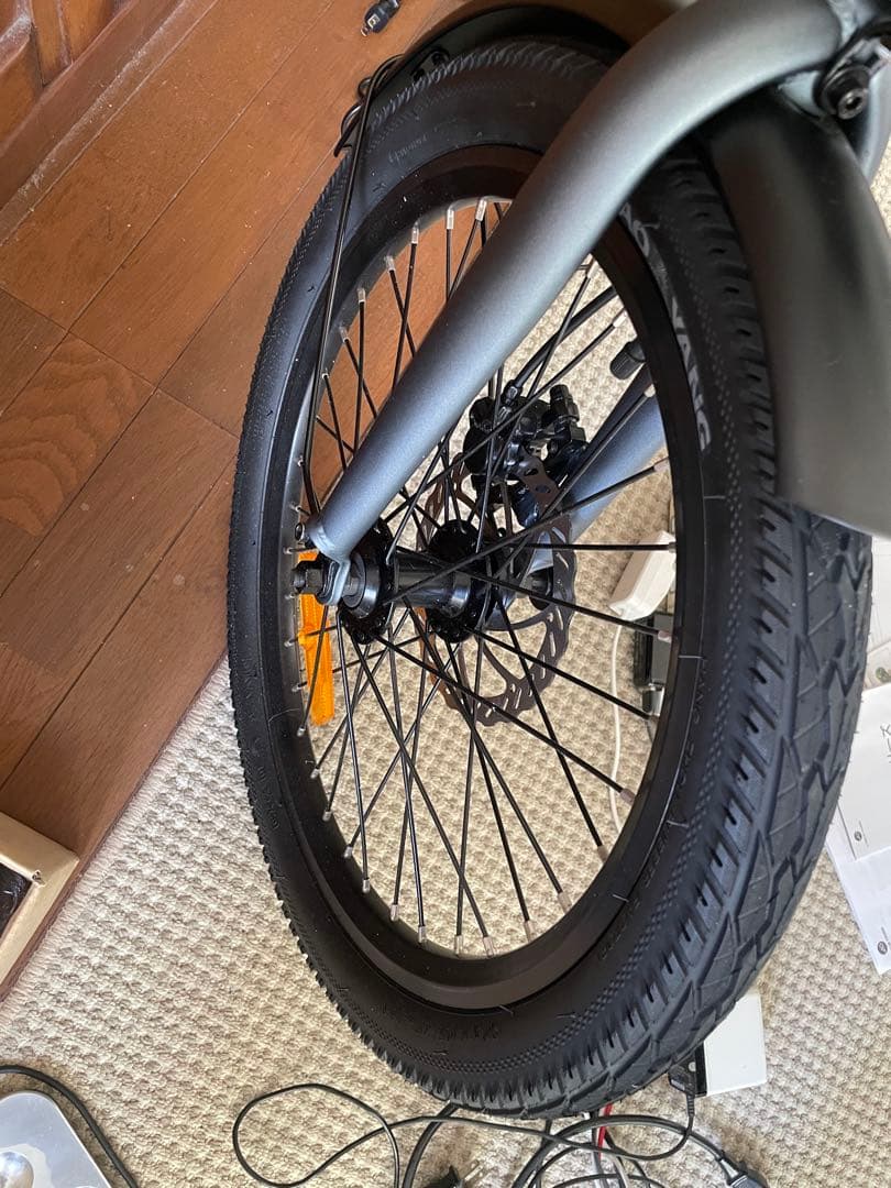 ado 20 電動アシスト自転車　走行距離は10キロ。