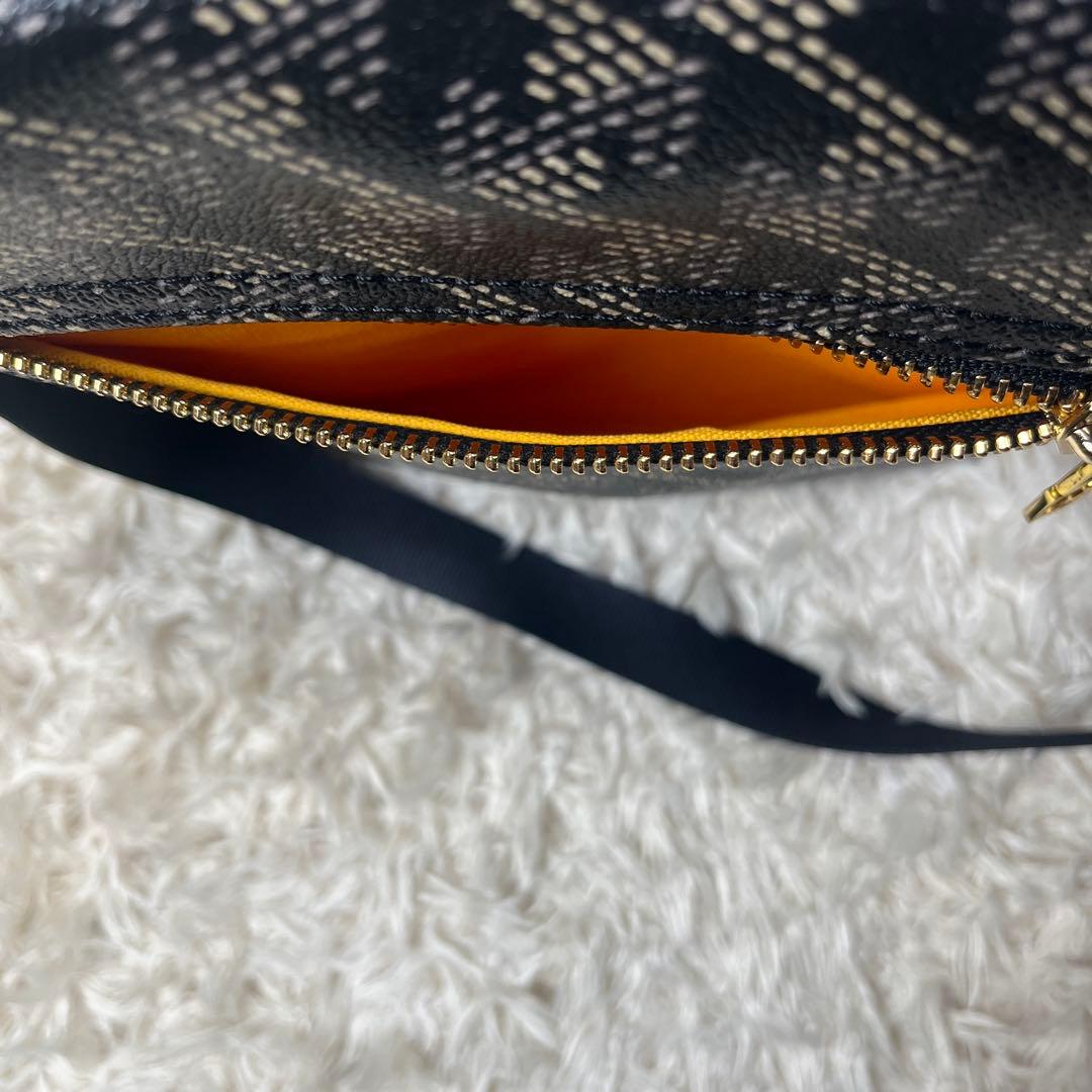 未使用級 Resurrection パロット PVC ショルダーバッグ