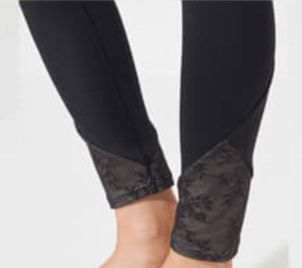 チャコット　アンクルレースレギンス　新品未使用　タグ付き　Lサイズ