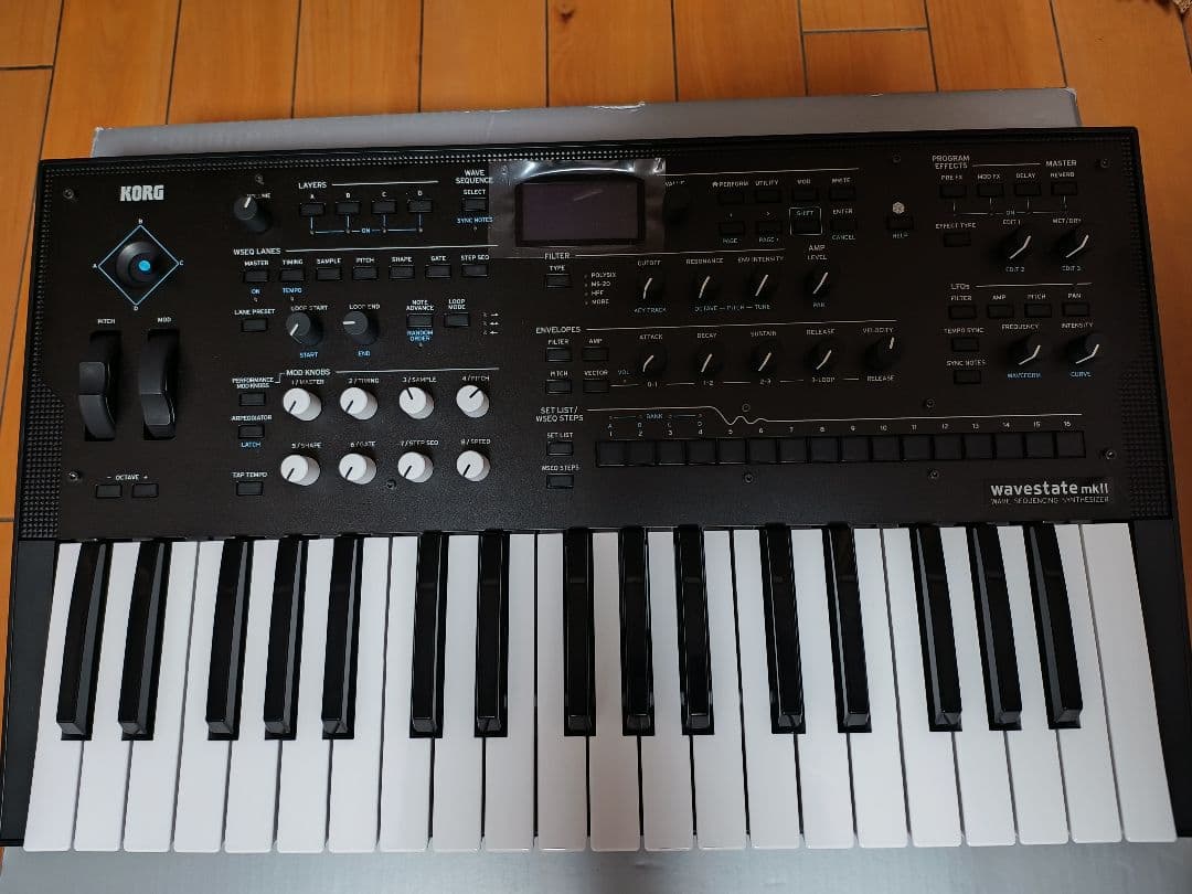 鍵盤楽器 KORG wavestate mk2