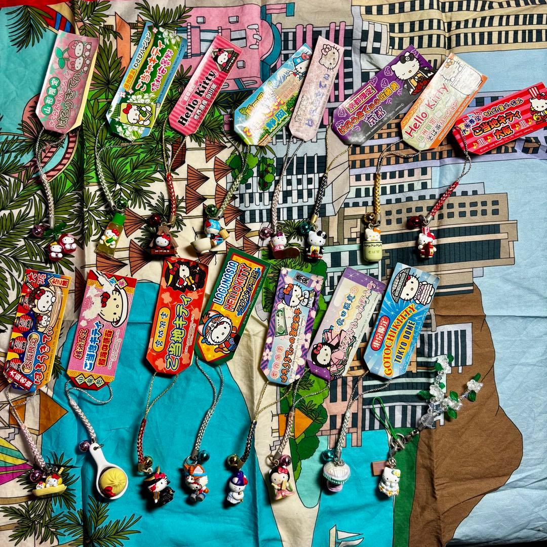 【希少】ご当地ハローキティ キティちゃん　ストラップまとめ売り16点