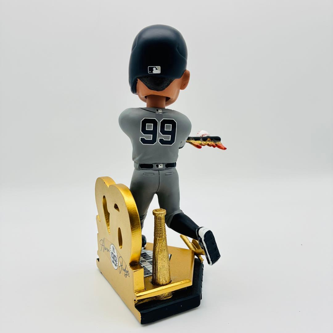 アーロン・ジャッジ 62本塁打 限定ゴールド台座 ボブルヘッド（世界162体）