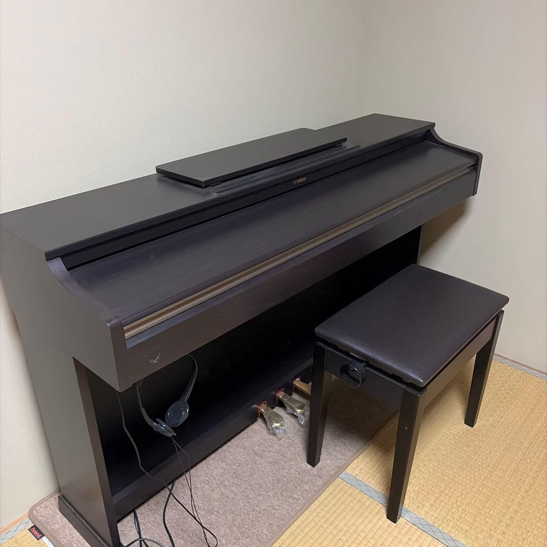 電子ピアノ 88鍵 黒 椅子とヘッドフォン付属しません