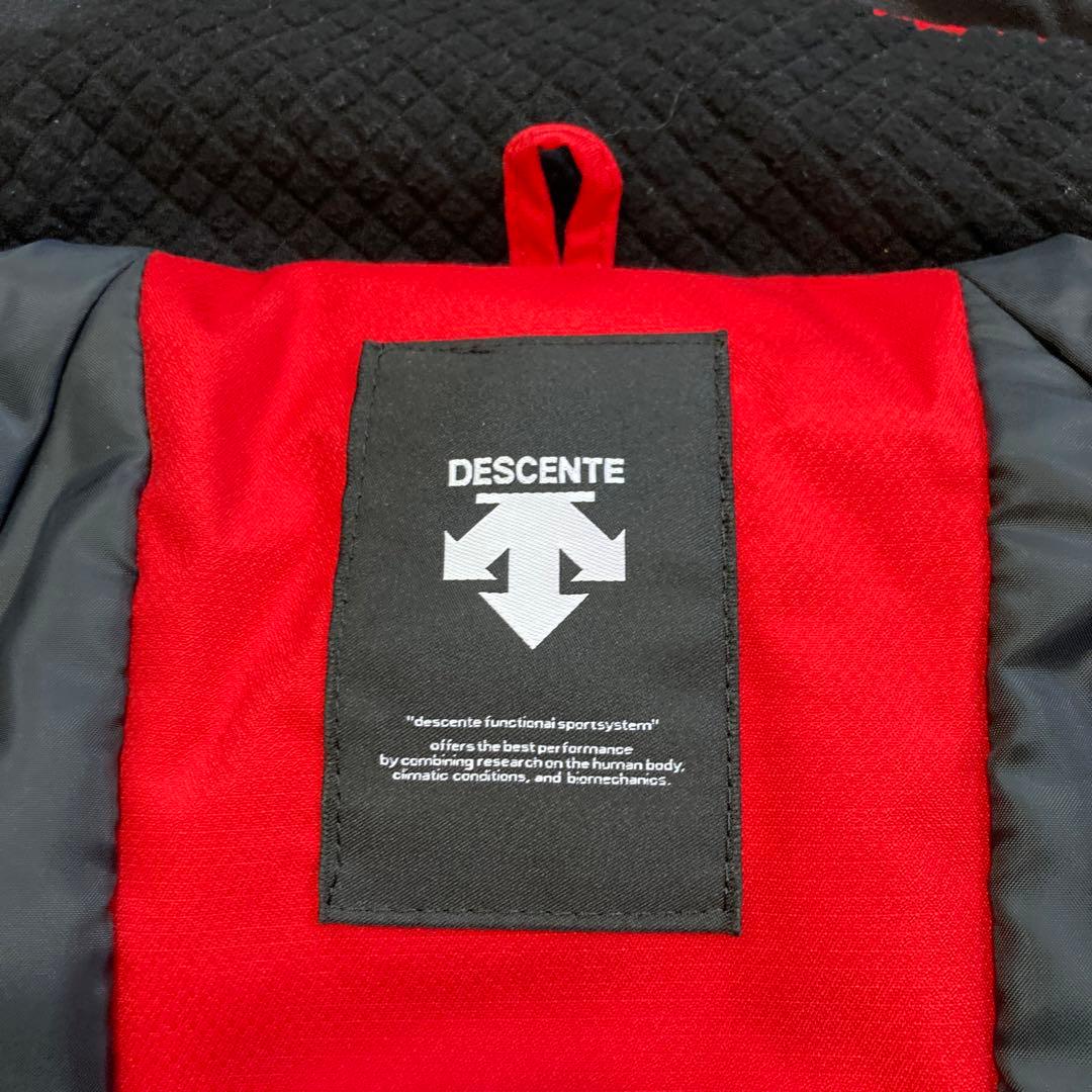 【美品】デサント DESCENTE スキーウェア スキー ジャケットMメンズ 赤
