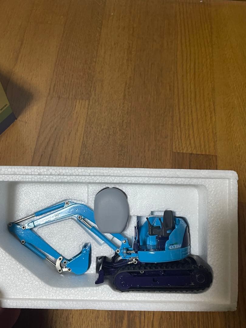 HITACHI Landy KID EX33u 後方小旋回仕様機1/24スケール