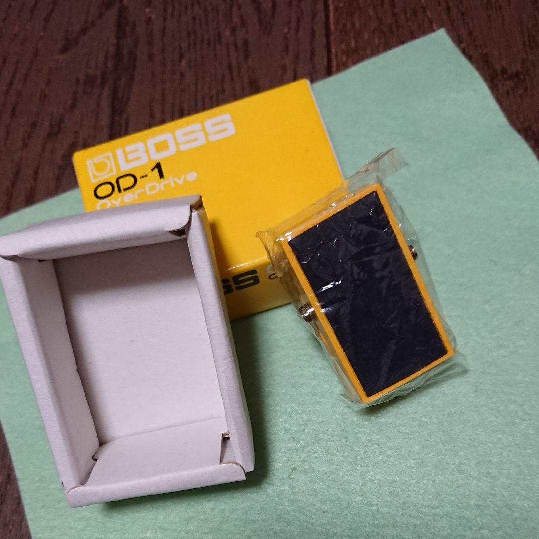 新品 ボス ノベルティー コンパクト エフェクター型 時計 OD-1 激レア