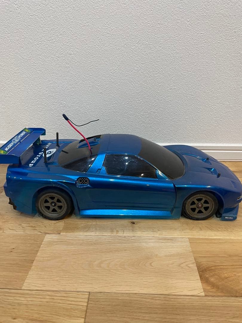 avex童夢無限　エンジンカー　ラジコンカー