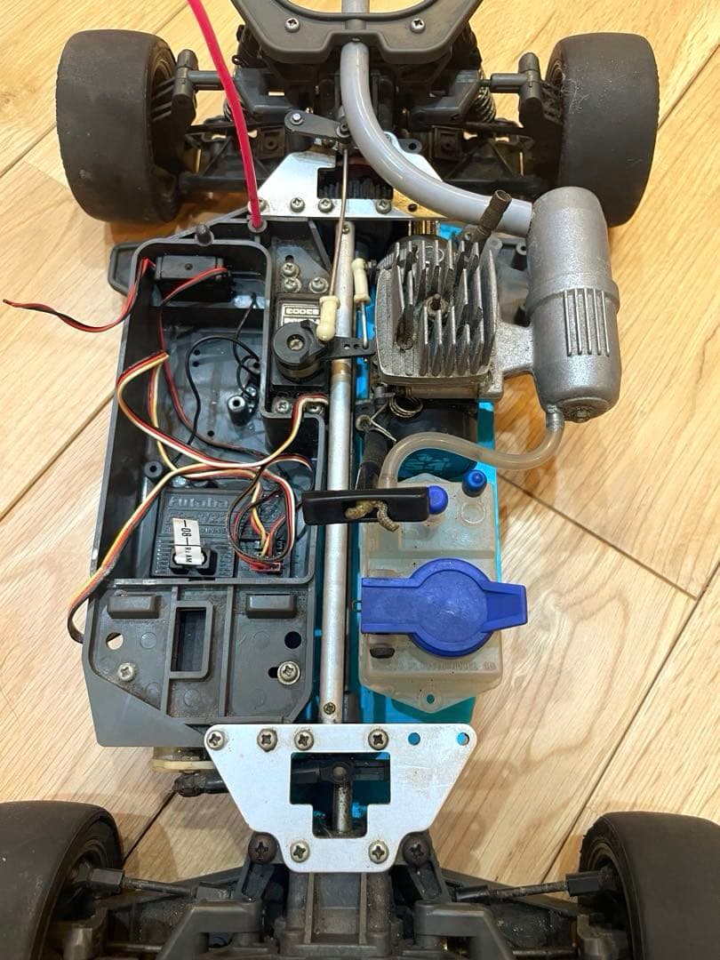 avex童夢無限　エンジンカー　ラジコンカー