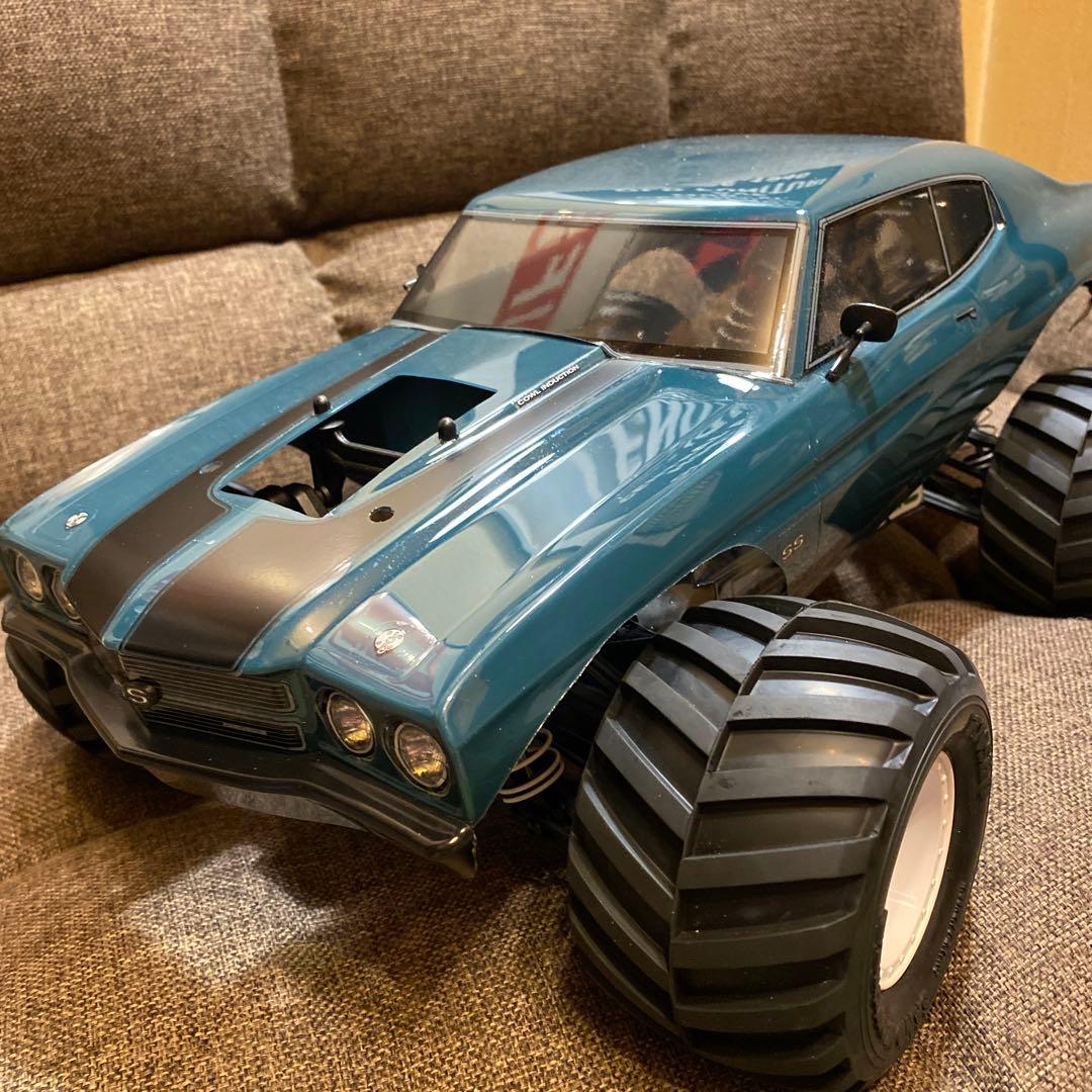 お*ん様 京商　メカレスマッドバンVEシャーシ　シボレーシェベルボディ　部品取り