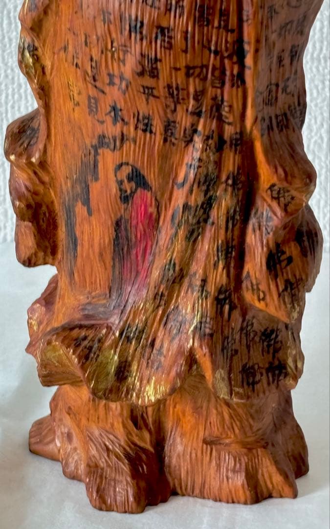 黄楊木の一刀彫り達磨置物。自然木置物。龍置物。黄楊木の一刀彫り虎（2頭）