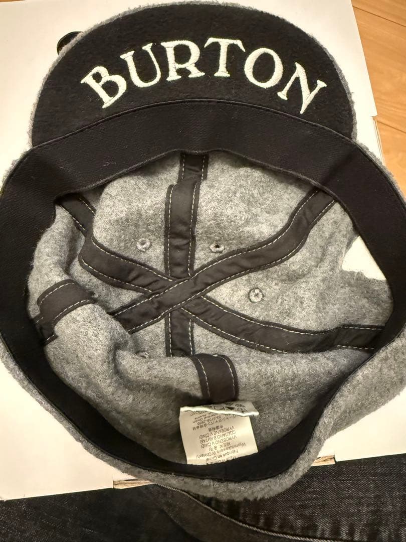 【未使用2点】anonヘルメット+BURTONキャップセット