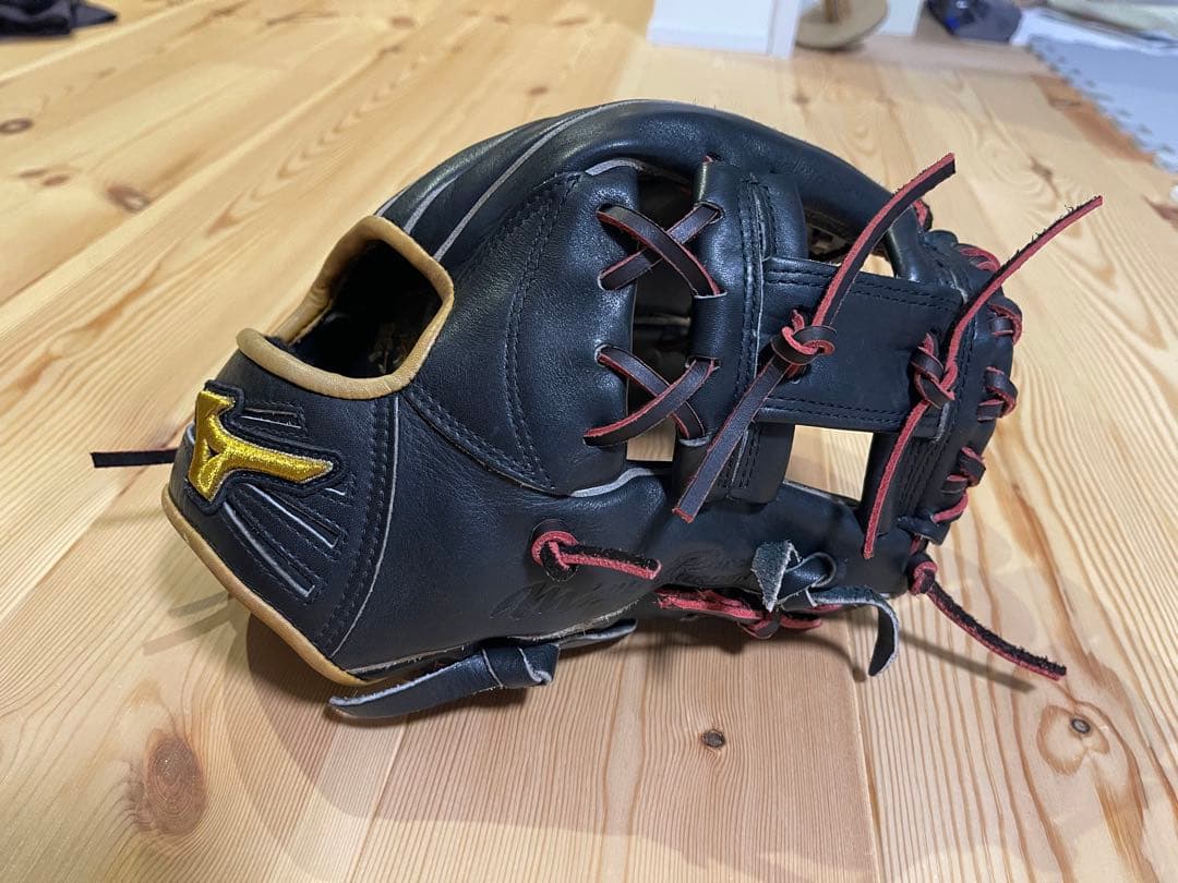 軟式ミズノプロ内野手用 Mブラック