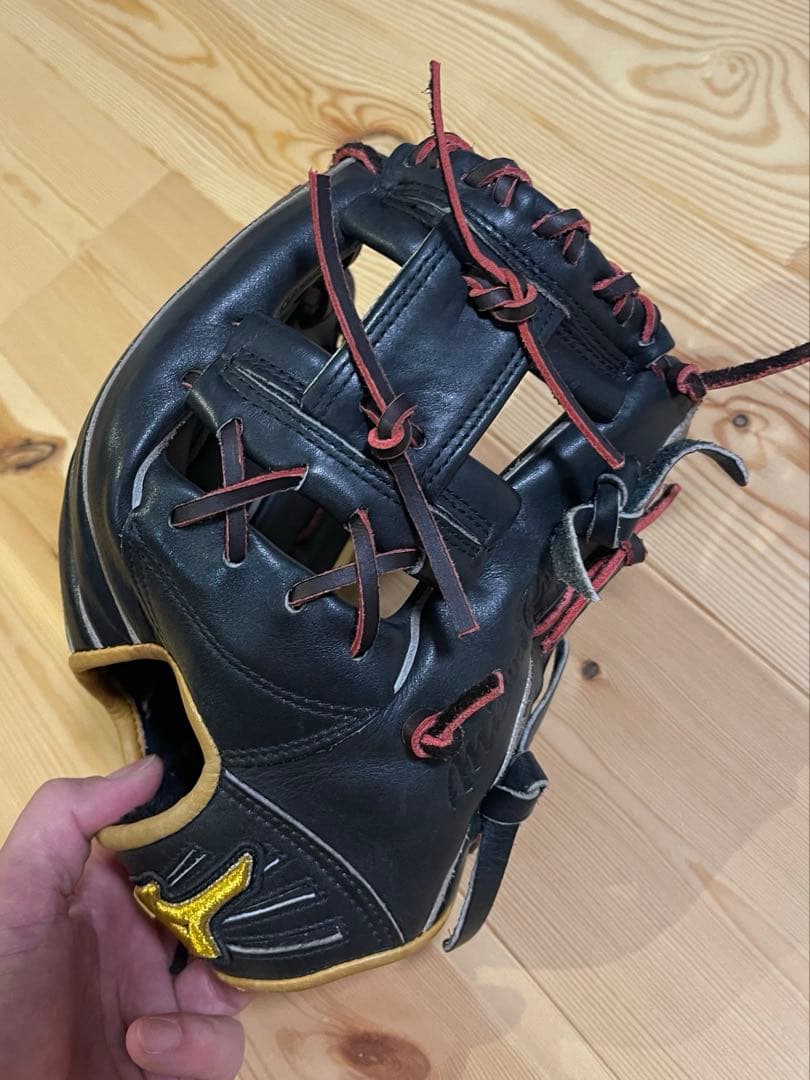 軟式ミズノプロ内野手用 Mブラック