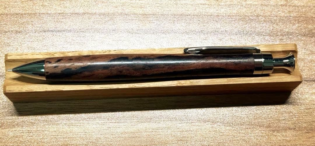 こぶた工房　ラオスブラック　ダルベルジア・ランセオラリア 極上孔雀　シャーペン