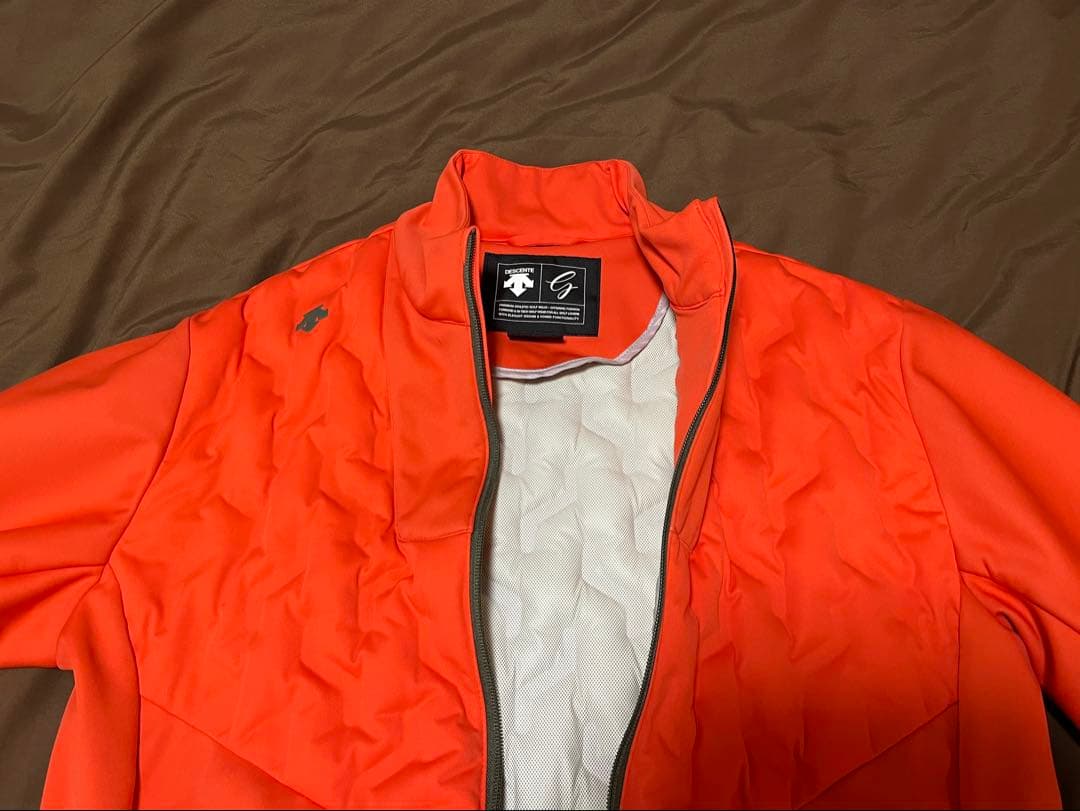 DESCENTEGOLF デサントゴルフ ウィルドダウンジャケット　オレンジ
