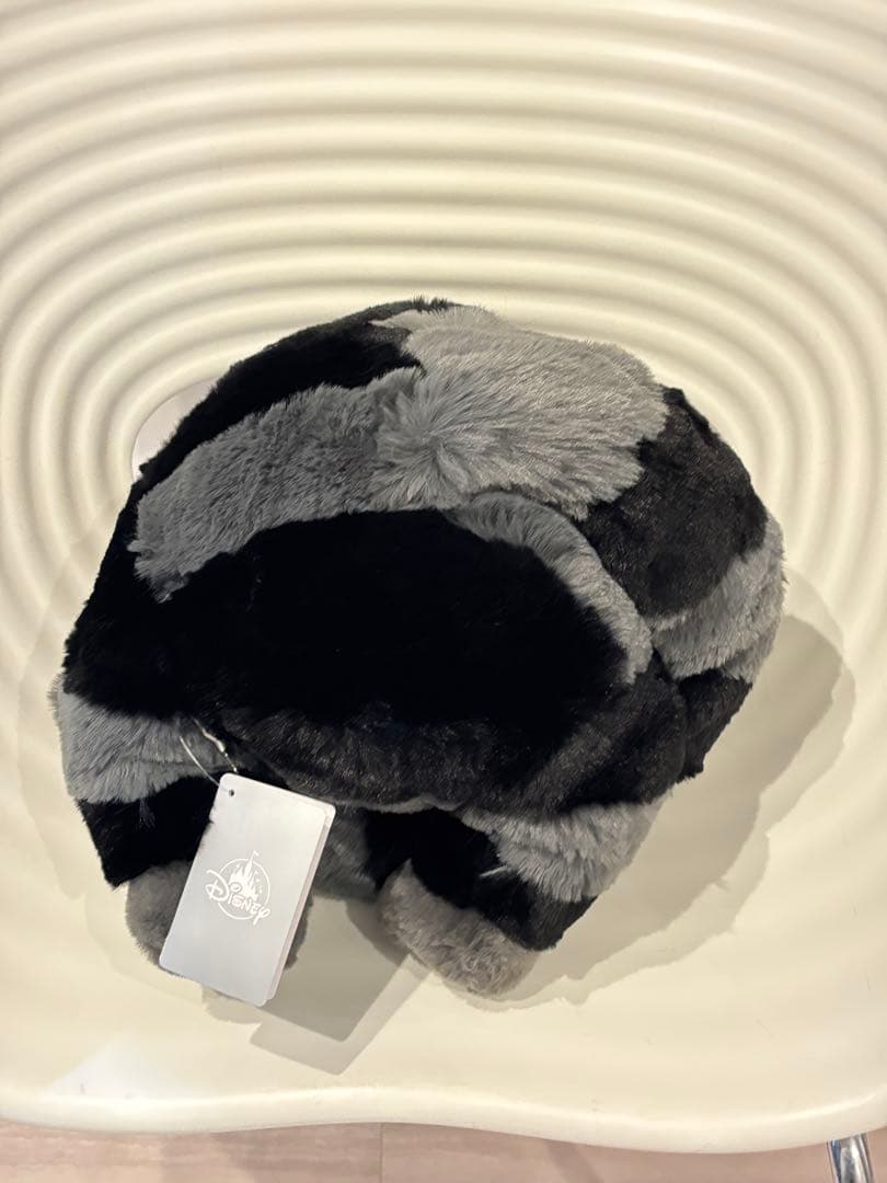 ディズニーストア完売品 チェシャ猫 ぬいぐるみ 蓄光 ブラック