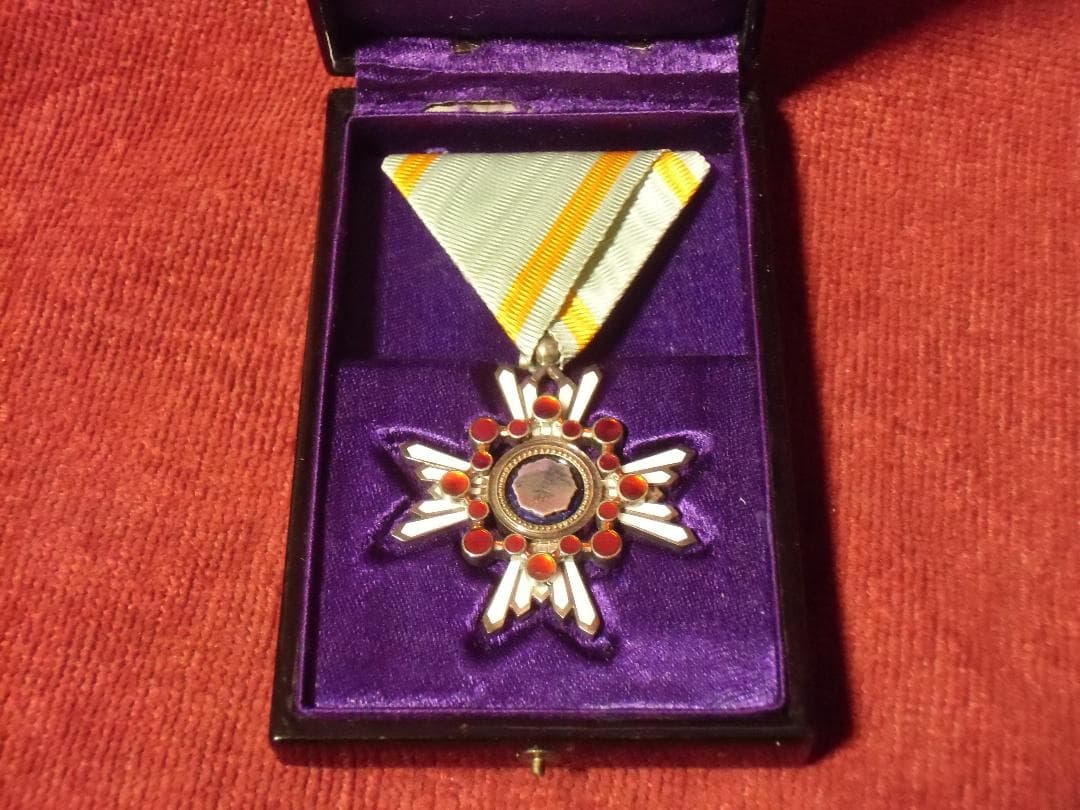 ●日本の勲章/徽章＊昭和十六年＊勲六等瑞宝章（実物）