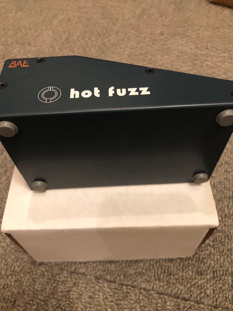 美品　BAE Hot Fuzz