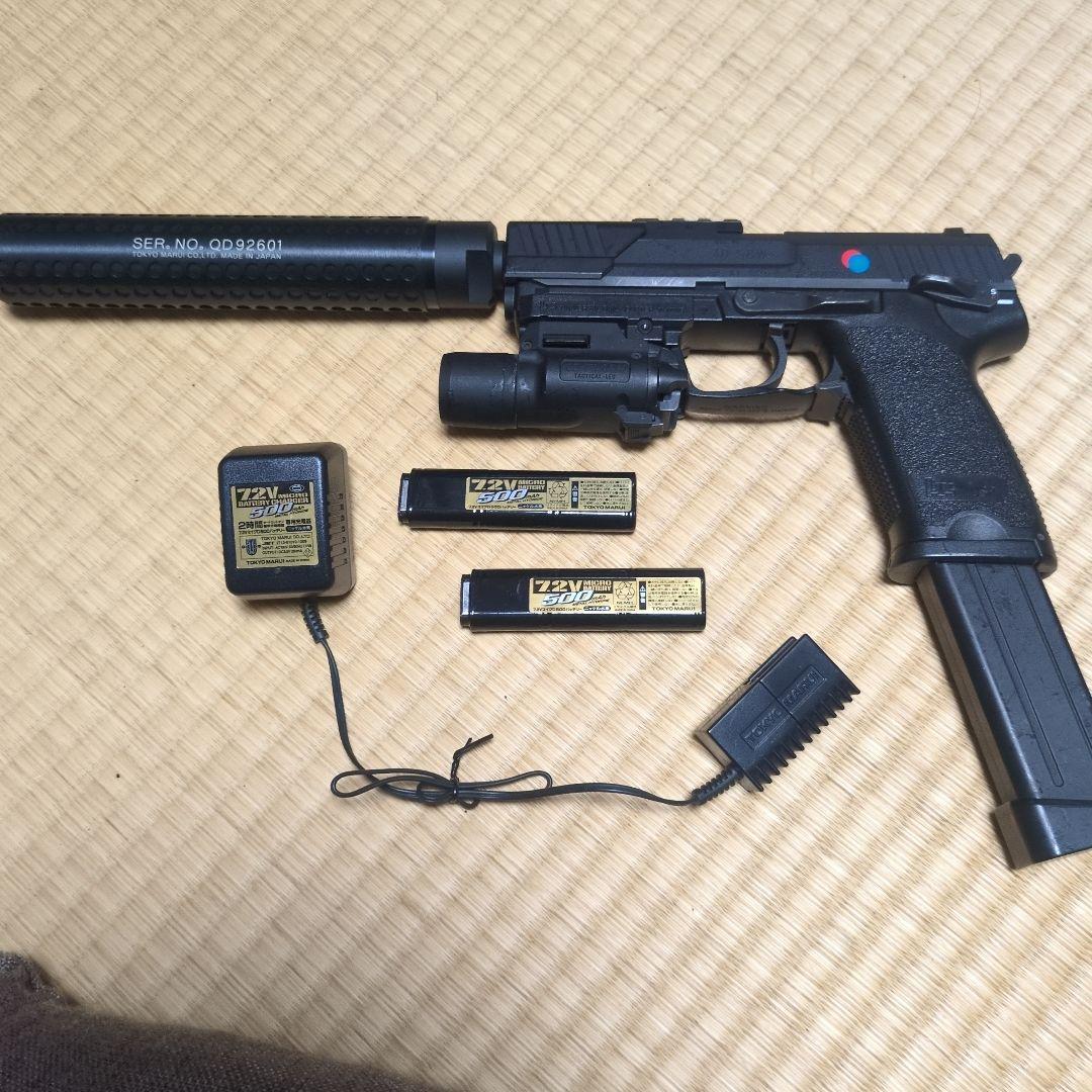 東京マルイ 電動ガン USP　フラッシュライトは点きません。