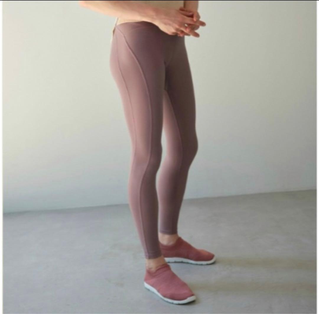 チャコット　ハイテンション美脚　フィットレギンス　オンライン限定希少LL 新品