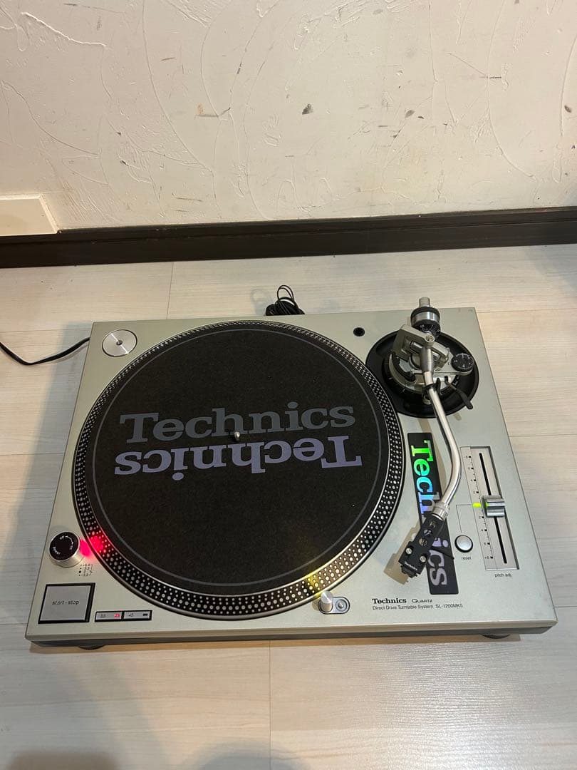 【美品】テクニクス ターンテーブル SL-1200MK5