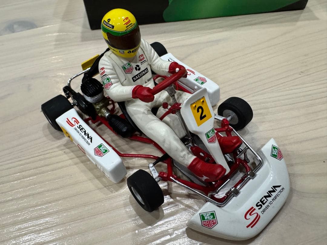 ミニチャンプス 1/18 Kart Paris-Bercy アイルトン・セナ