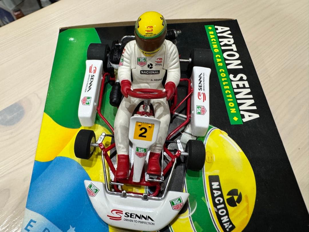 ミニチャンプス 1/18 Kart Paris-Bercy アイルトン・セナ