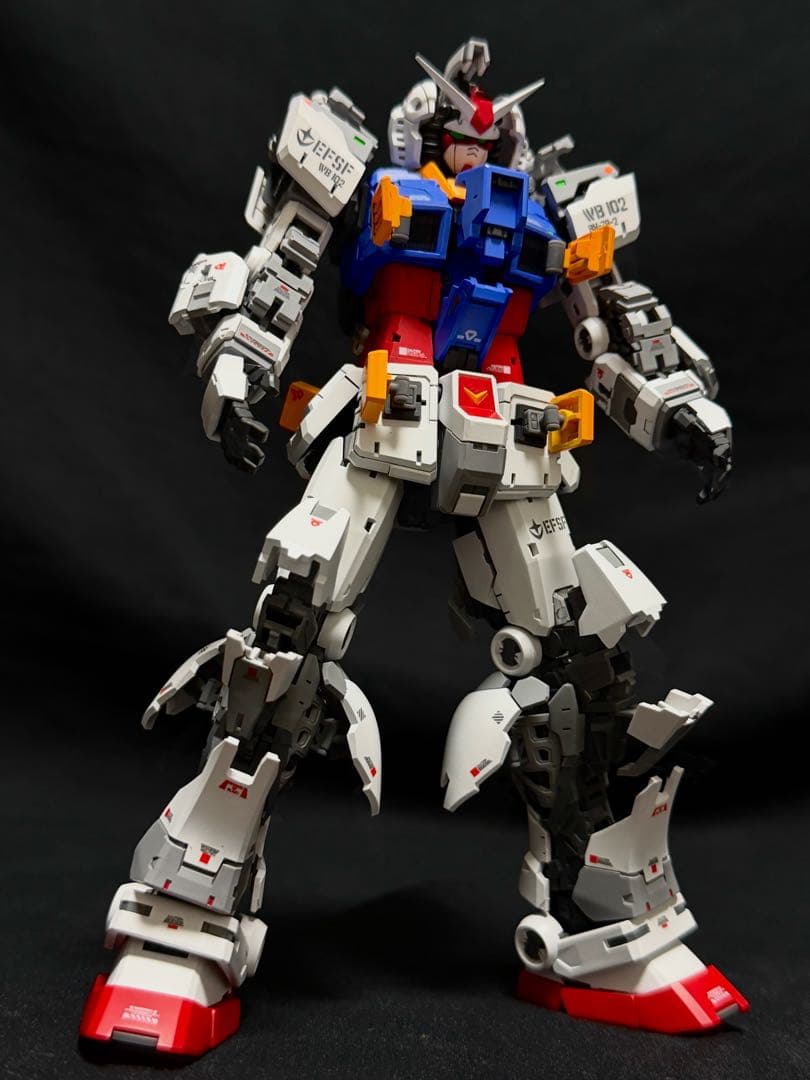 1/100 rx78-2ガンダム改修塗装済完成品ガンプラ完成品フルハッチオープン