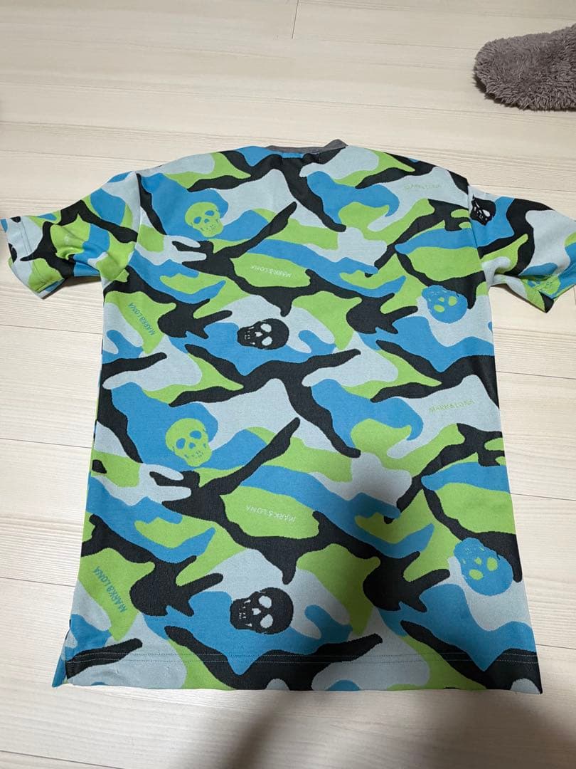 マークアンドロナ　ゴルフウェア