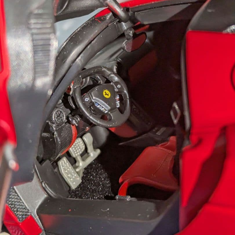 matel Elite　Ferrari Enzo 1/18