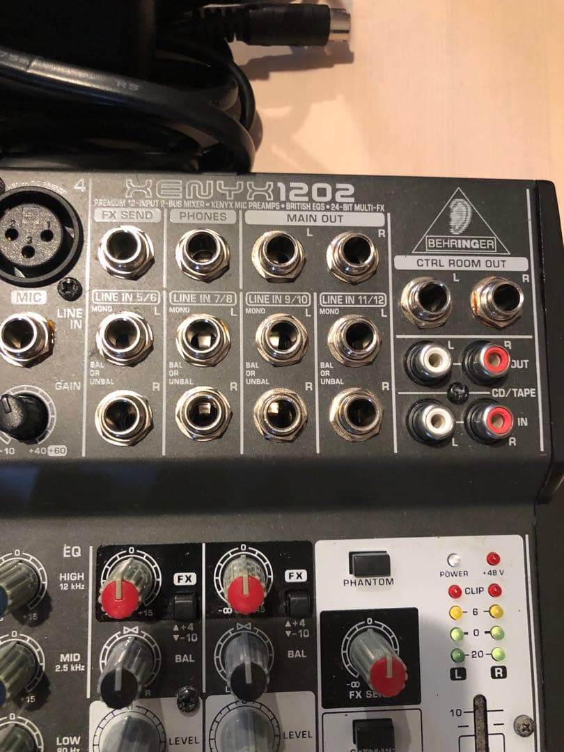 BEHRINGER XENYX 1202 ミキサー ACアダプター付属